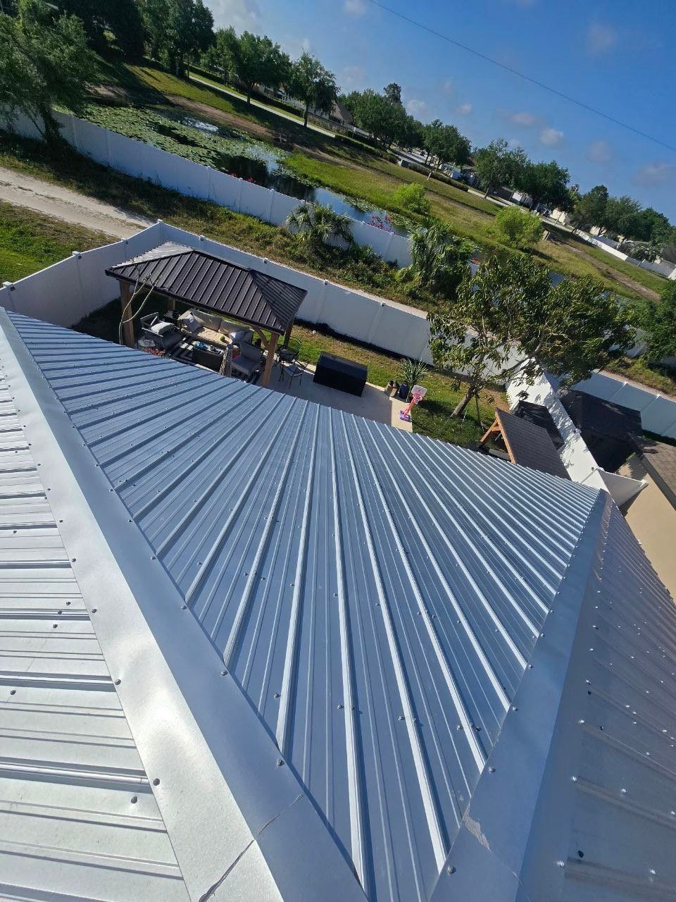 Wide view of a new metal roof in Riverview FL